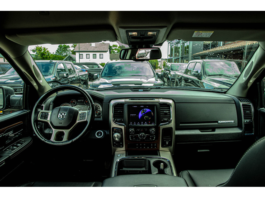 Dodge RAM 1500 classic 5.7 V8 Laramie zonder btw