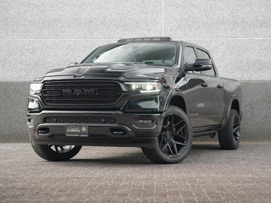 Dodge RAM 1500 5.7 V8 4x4 Crew Cab Limited Night