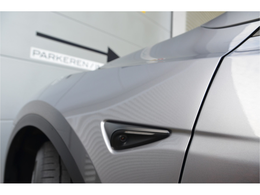 Tesla Model Y Long Range AWD 75 kWh