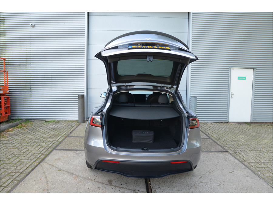 Tesla Model Y Long Range AWD 75 kWh