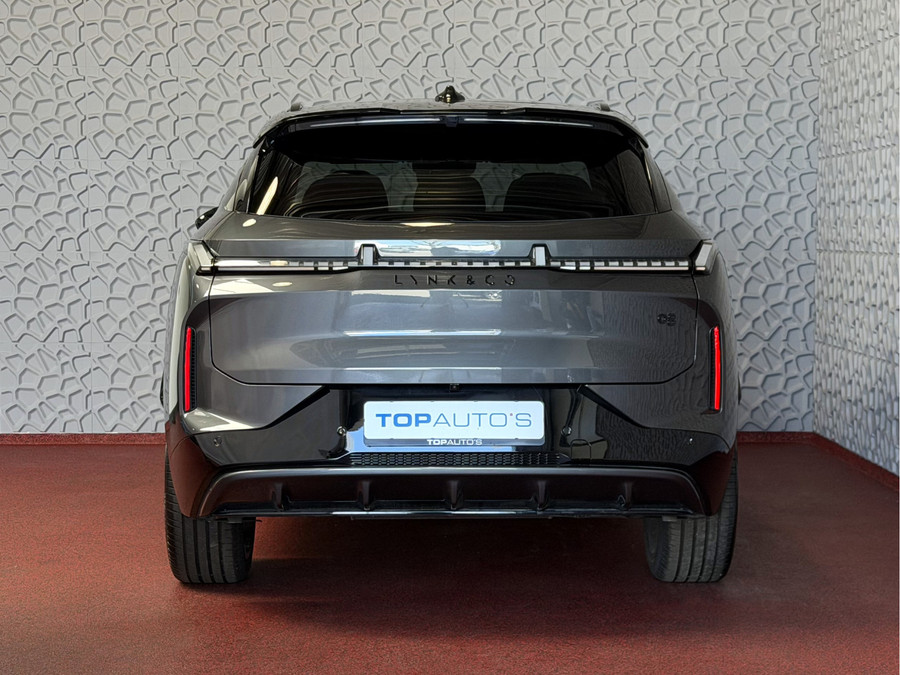 Lynk & Co 08 & Co 08 MORE PHEV PANO MATRIX LED HARMAN KARDON 360°CAM |