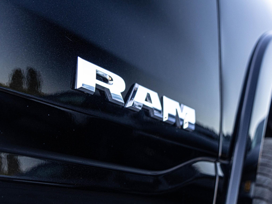 Dodge RAM 1500 5.7 V8 4x4 Crew Cab Limited