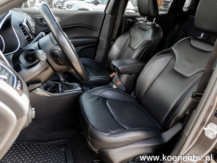 Jeep Compass 1.3T S/ Leer/ Electr stoelen/ 19LM/ Camera/ Navi
