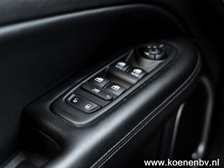 Jeep Compass 1.3T S/ Leer/ Electr stoelen/ 19LM/ Camera/ Navi