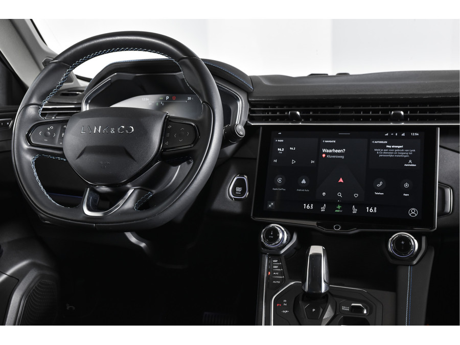 Lynk & Co 01 1.5 PHEV 261PK MY22