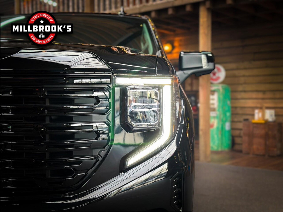GMC Sierra Denali 6.2L V8,