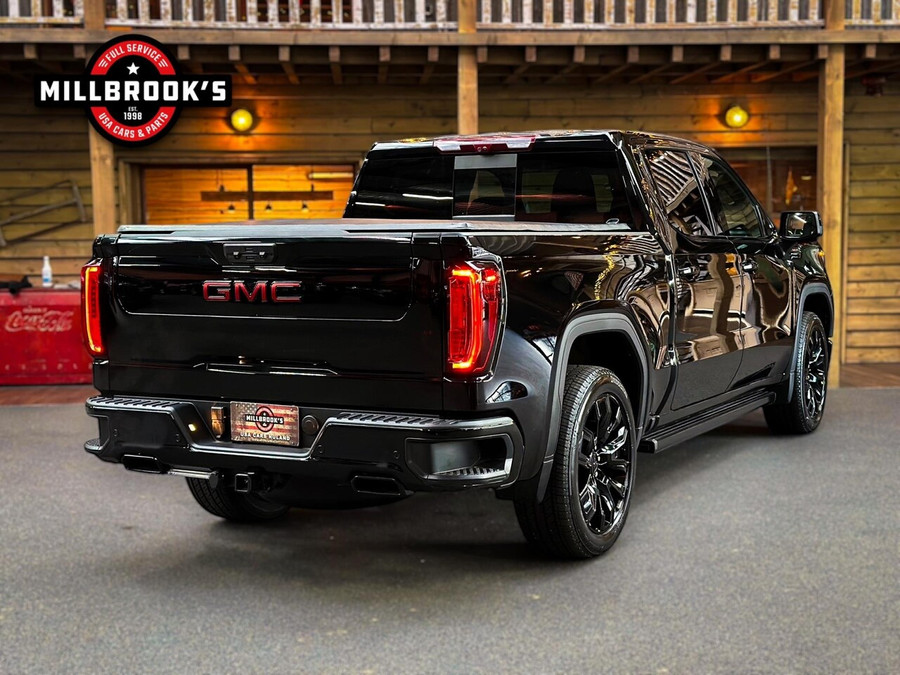 GMC Sierra Denali 6.2L V8,