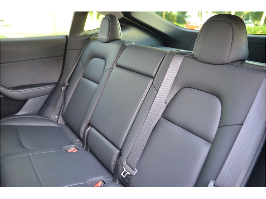 Tesla Model Y RWD 58 kWh