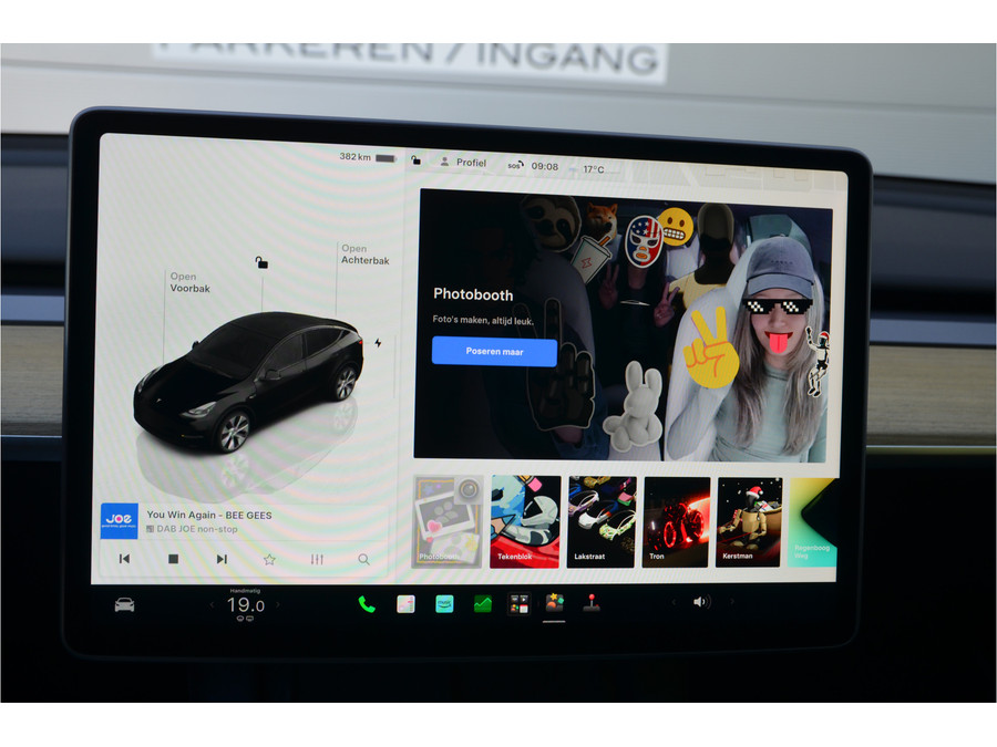 Tesla Model Y RWD 58 kWh