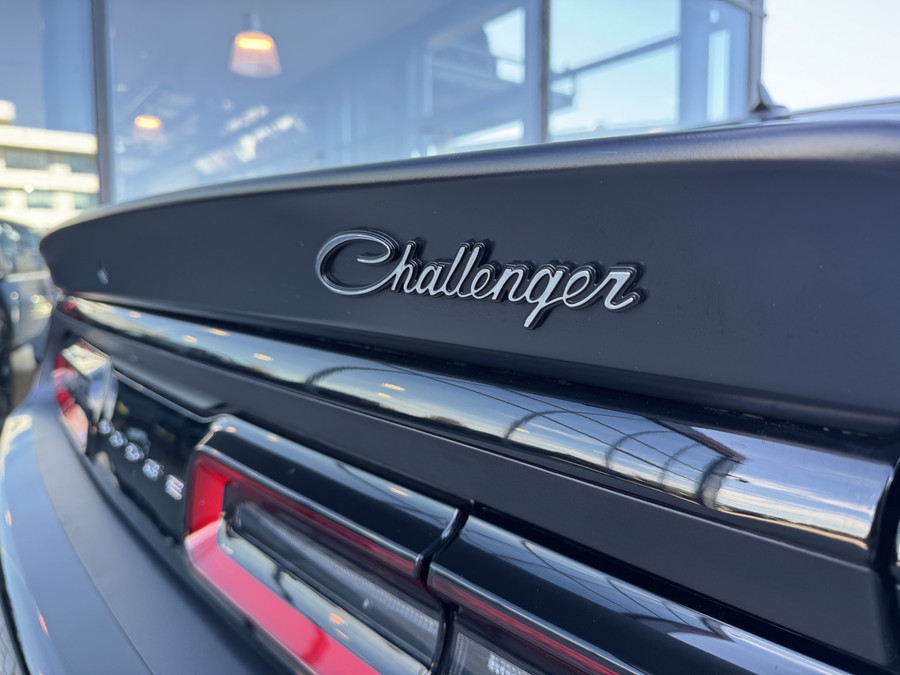 Dodge Challenger SRT Hellcat Redeye Black Ghost
