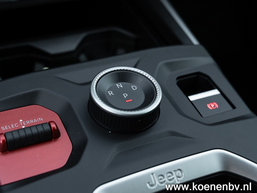 Jeep Compass 1.2 E-HYBRID Summit PANO / TWO TONE