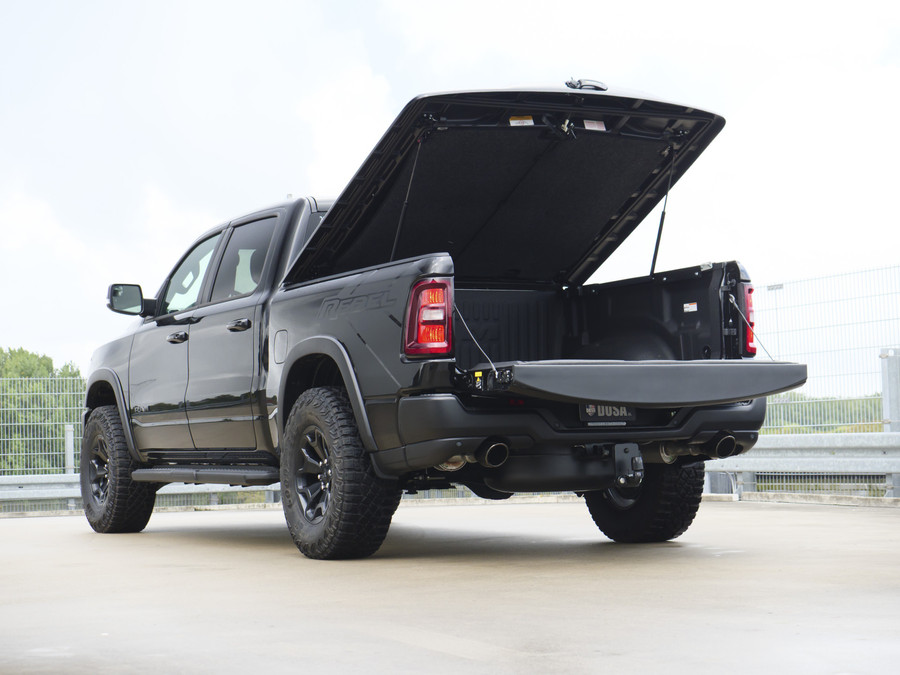 Dodge Ram 1500 | Rebel | Night | 4x4 | Crew Cab | 3.0L Twin-turbo I6 | BPM-VRIJ