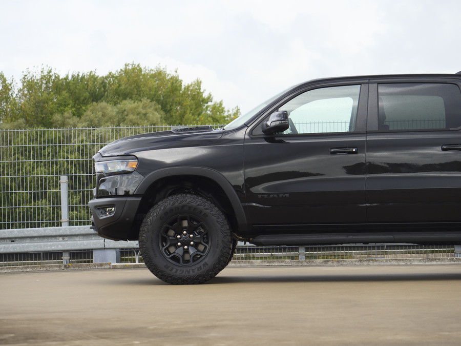 Dodge Ram 1500 | Rebel | Night | 4x4 | Crew Cab | 3.0L Twin-turbo I6 | BPM-VRIJ
