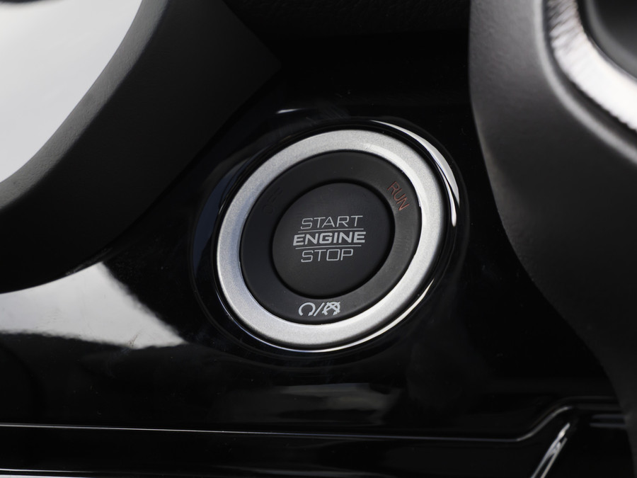 Dodge Ram 1500 | Rebel | Night | 4x4 | Crew Cab | 3.0L Twin-turbo I6 | BPM-VRIJ