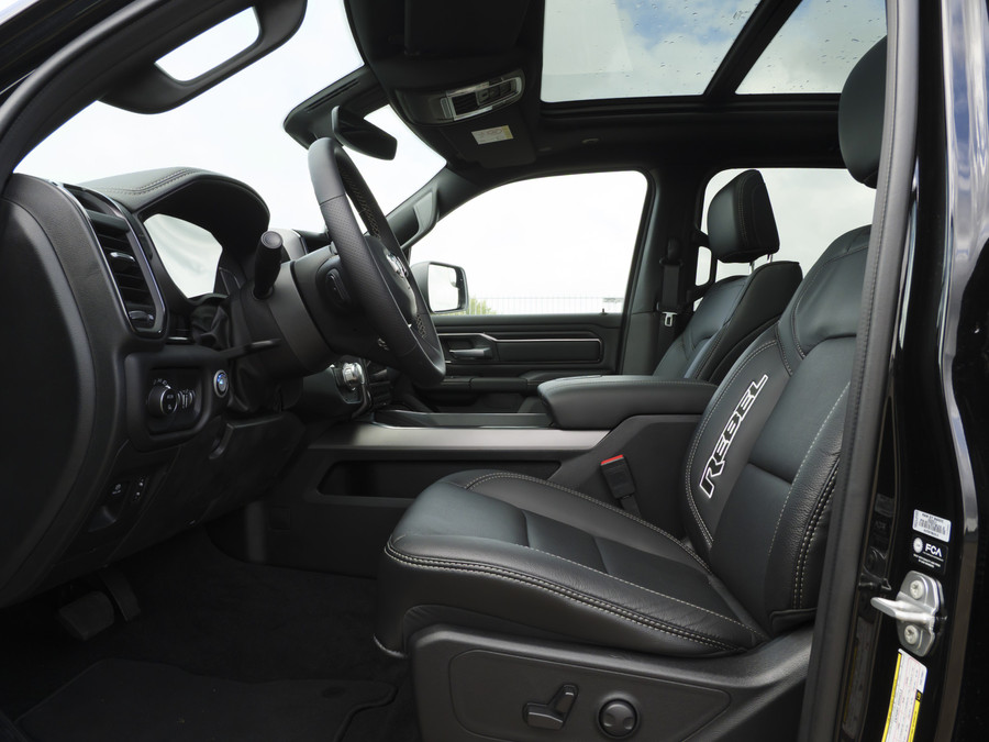Dodge Ram 1500 | Rebel | Night | 4x4 | Crew Cab | 3.0L Twin-turbo I6 | BPM-VRIJ