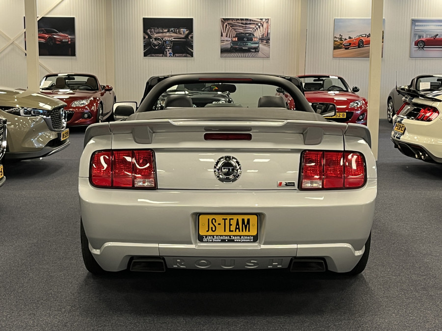 Ford Mustang Convertible 4.6i V8 GT 335PK Roush Limited Nr. 05-2218