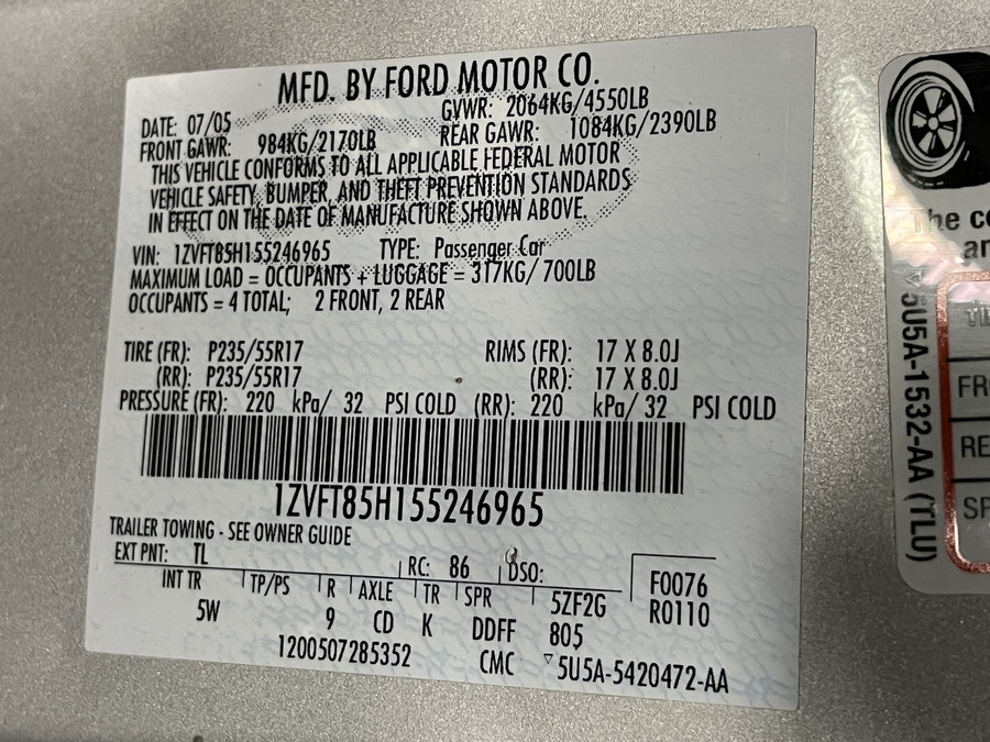 Ford Mustang Convertible 4.6i V8 GT 335PK Roush Limited Nr. 05-2218