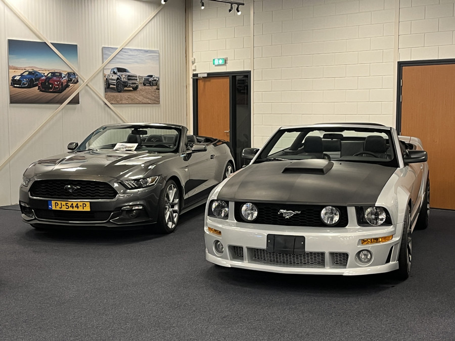 Ford Mustang Convertible 4.6i V8 GT 335PK Roush Limited Nr. 05-2218
