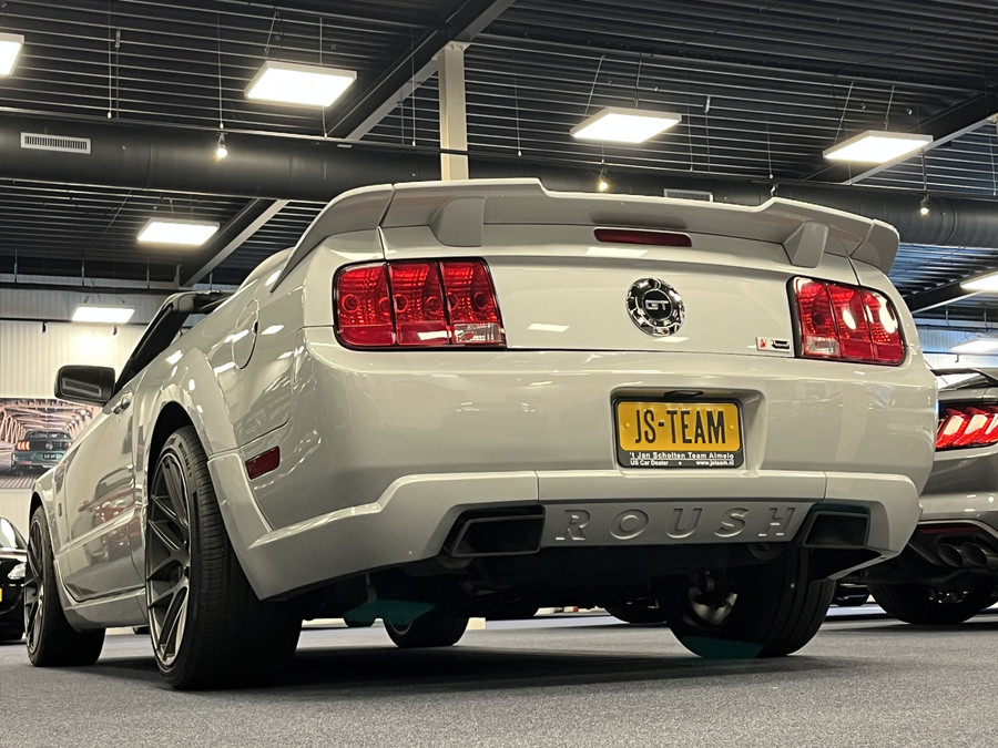Ford Mustang Convertible 4.6i V8 GT 335PK Roush Limited Nr. 05-2218