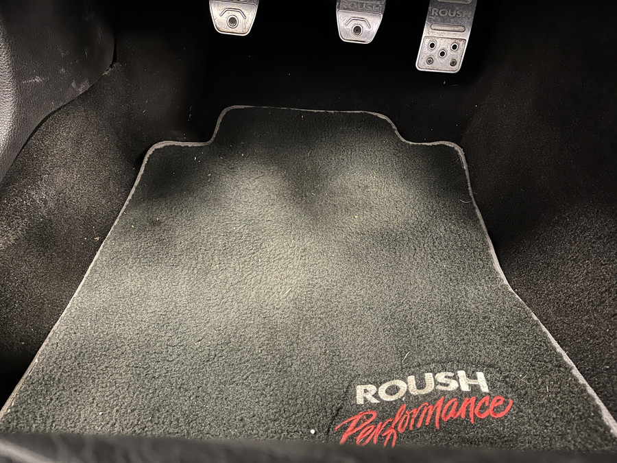 Ford Mustang Convertible 4.6i V8 GT 335PK Roush Limited Nr. 05-2218