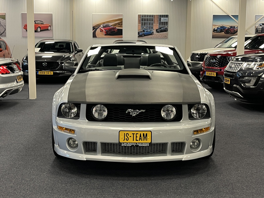 Ford Mustang Convertible 4.6i V8 GT 335PK Roush Limited Nr. 05-2218