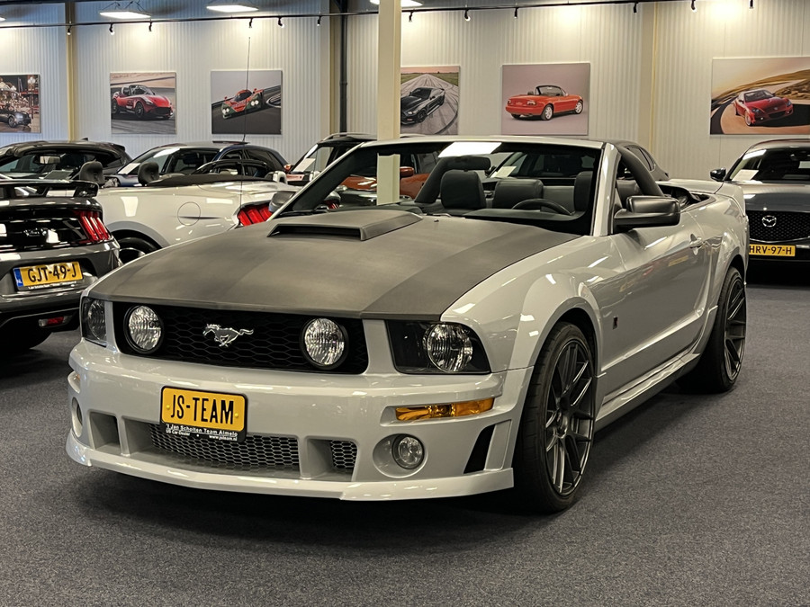 Ford Mustang Convertible 4.6i V8 GT 335PK Roush Limited Nr. 05-2218