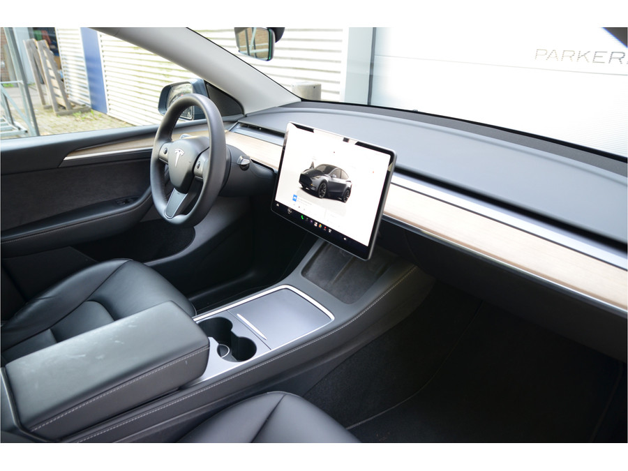 Tesla Model Y RWD 58 kWh
