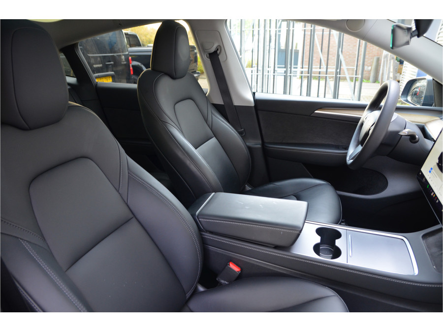 Tesla Model Y RWD 58 kWh