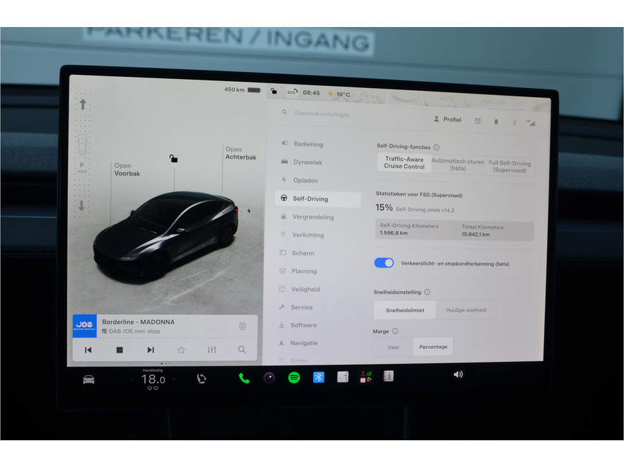 Tesla Model Y Standard RWD 58 kWh