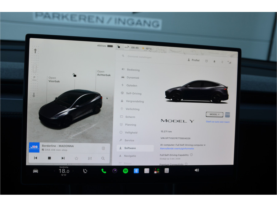 Tesla Model Y Standard RWD 58 kWh