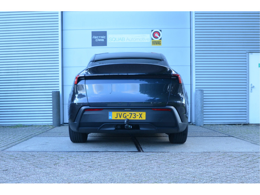 Tesla Model Y Standard RWD 58 kWh