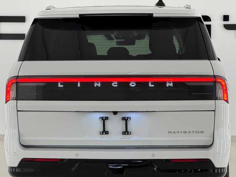 Lincoln Navigator 3.5L V6 EcoBoost Black Label