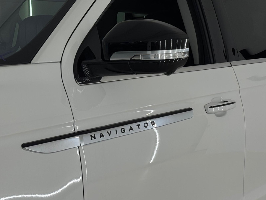 Lincoln Navigator 3.5L V6 EcoBoost Black Label