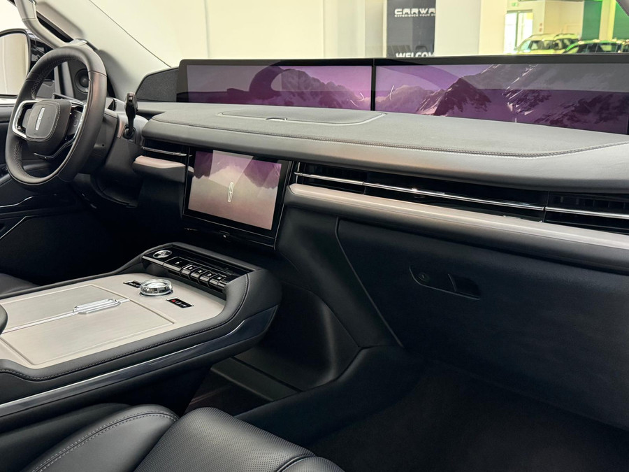 Lincoln Navigator 3.5L V6 EcoBoost Black Label
