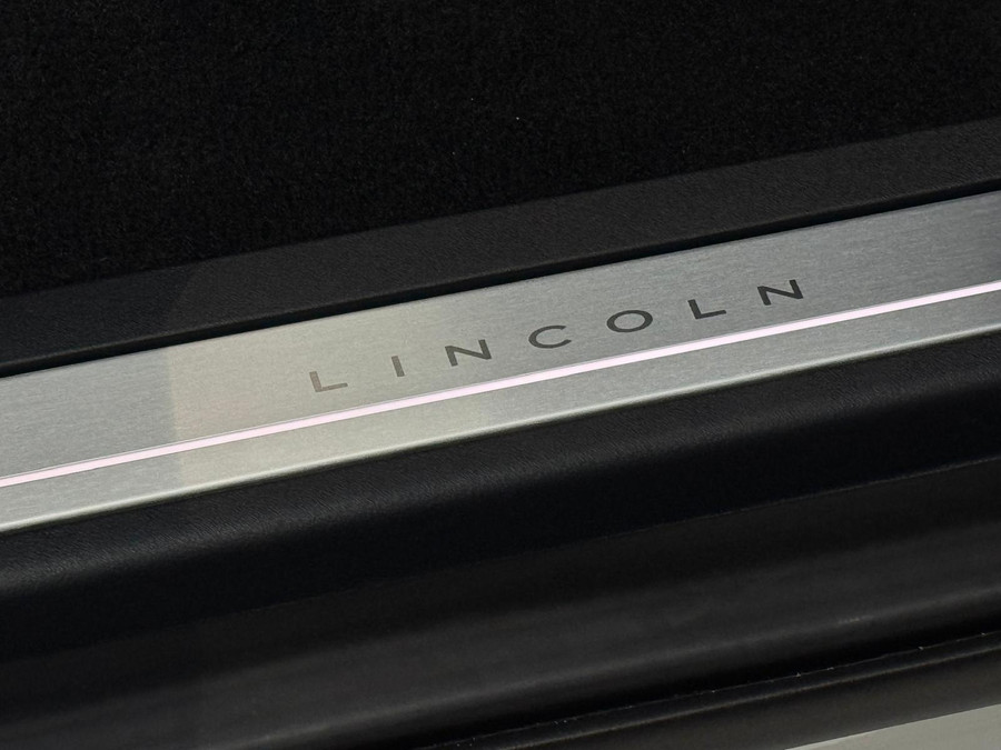 Lincoln Navigator 3.5L V6 EcoBoost Black Label