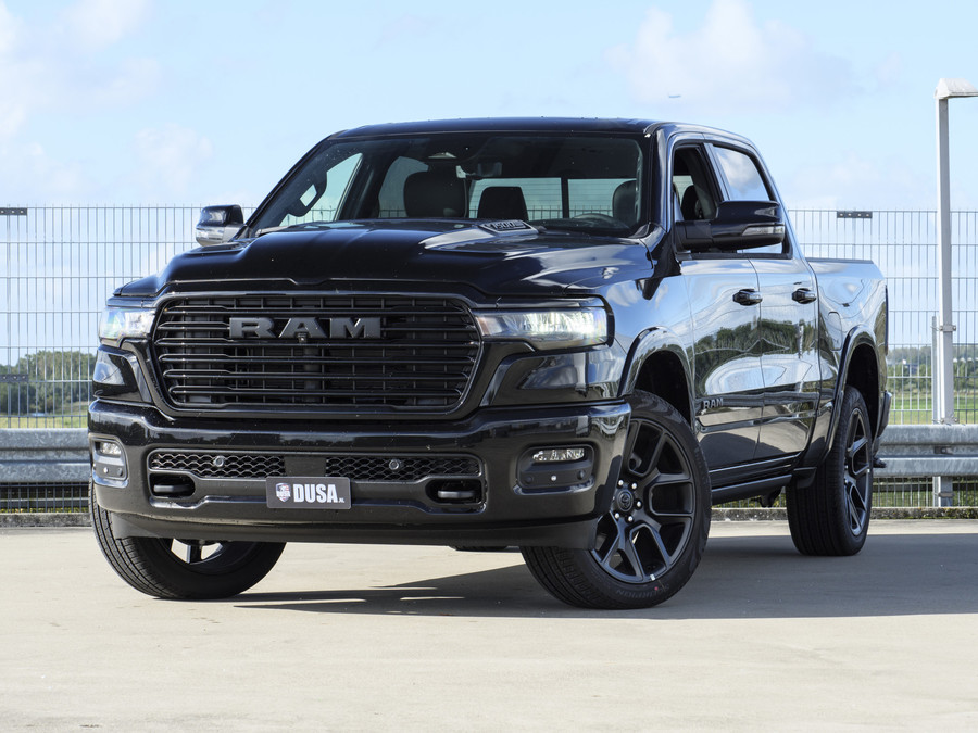Dodge Ram 1500 | Laramie | Premium Night | 3.0L I6 Hurricane | Crew Cab | 4X4 |
