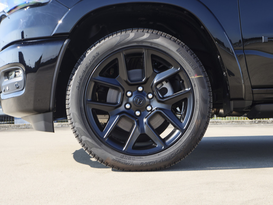 Dodge Ram 1500 | Laramie | Premium Night | 3.0L I6 Hurricane | Crew Cab | 4X4 |