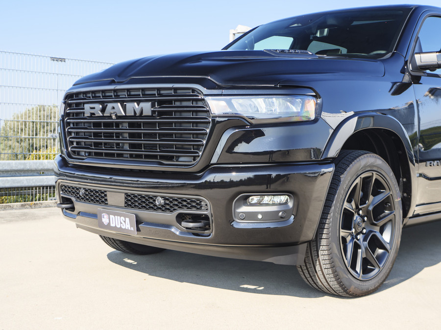 Dodge Ram 1500 | Laramie | Premium Night | 3.0L I6 Hurricane | Crew Cab | 4X4 |