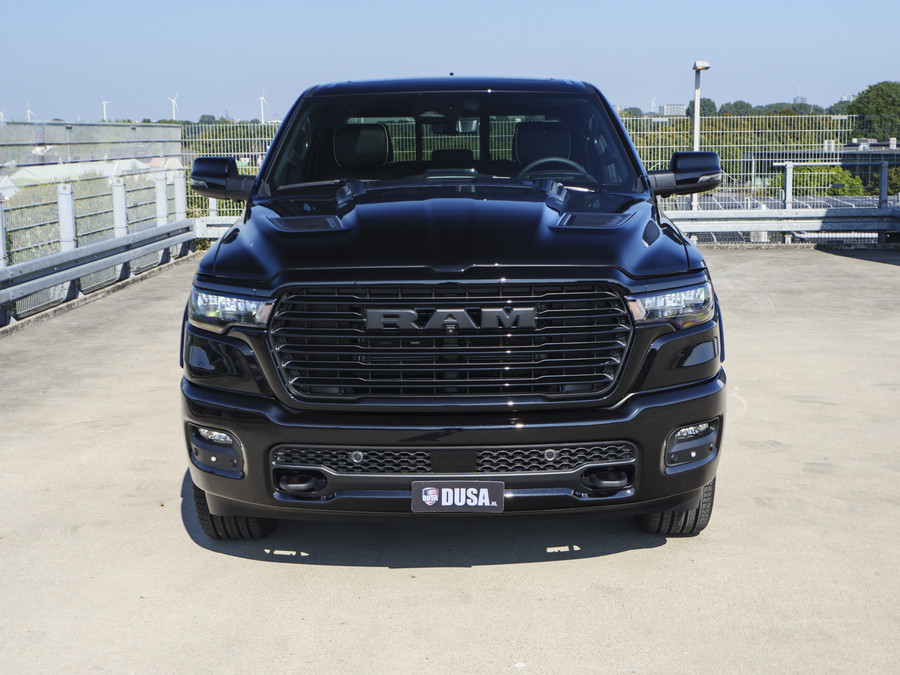 Dodge Ram 1500 | Laramie | Premium Night | 3.0L I6 Hurricane | Crew Cab | 4X4 |