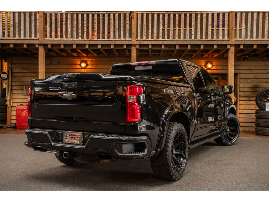 Chevrolet Silverado High Country 6.2 V8