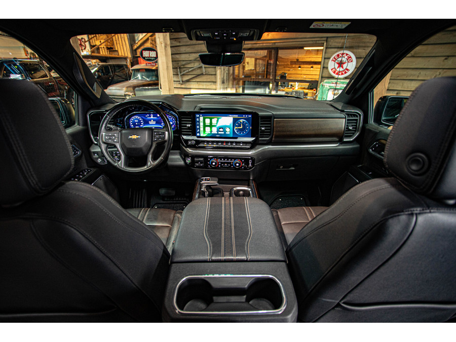 Chevrolet Silverado High Country 6.2 V8