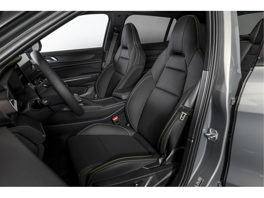 Lynk & Co 01 1.5 PHEV 276 PK More