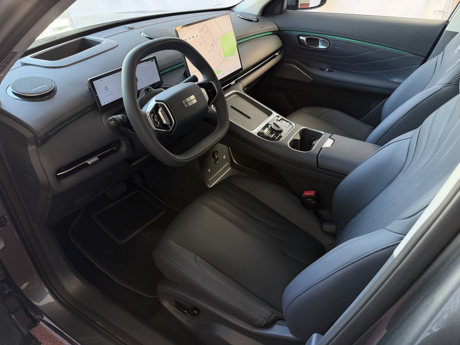 Geely Starray EM-i MAX+ PHEV LONG RANGE NIEUWE AUTO | 29,8 kWh ACCU | 136 KM WLTP | PANORAMADAK | STOELVERWARMING/KOELI