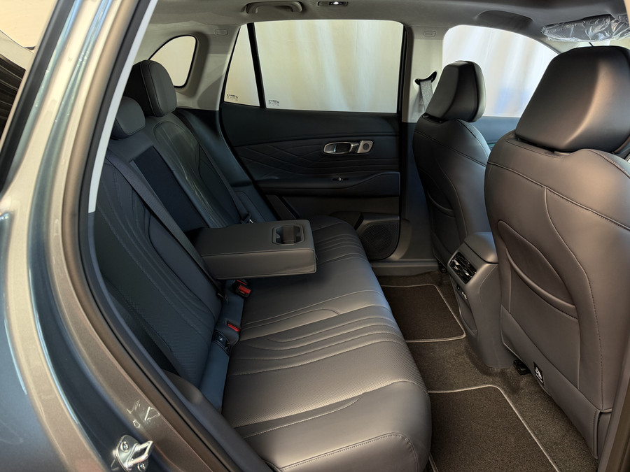 Geely Starray EM-i MAX+ PHEV LONG RANGE NIEUWE AUTO | 29,8 kWh ACCU | 136 KM WLTP | PANORAMADAK | STOELVERWARMING/KOELI