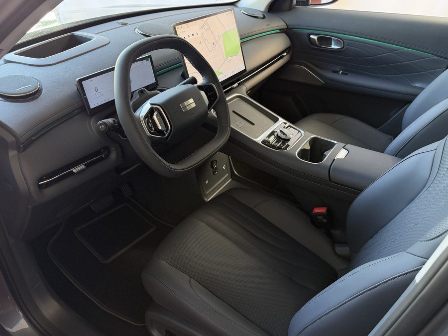 Geely Starray EM-i MAX+ PHEV LONG RANGE NIEUWE AUTO | 29,8 kWh ACCU | 136 KM WLTP | PANORAMADAK | STOELVERWARMING/KOELI