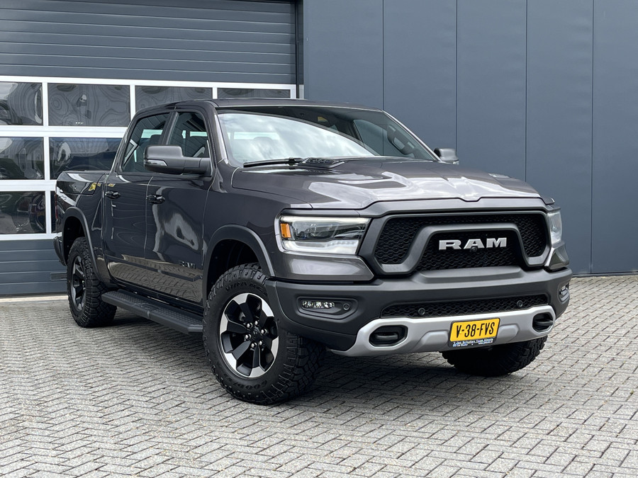 Dodge RAM 5.7i V8 HEMI eTorque 400PK CREW CAB REBEL GT | BPM VRIJ | RAMBOX | LUCHTVERING | LPG | LAADBAKKLEP |