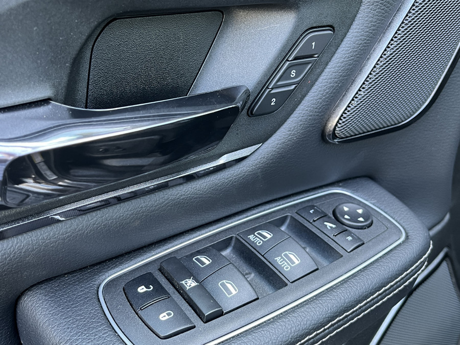 Dodge RAM 5.7i V8 HEMI eTorque 400PK CREW CAB REBEL GT | BPM VRIJ | RAMBOX | LUCHTVERING | LPG | LAADBAKKLEP |