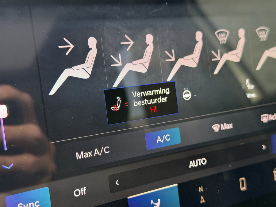 Jeep Renegade 4xe 240 Plug-in Hybrid Electric Trailhawk 4WD (Elektrisch Schuifdak - Stoel-/- stuurwielverwarming -
