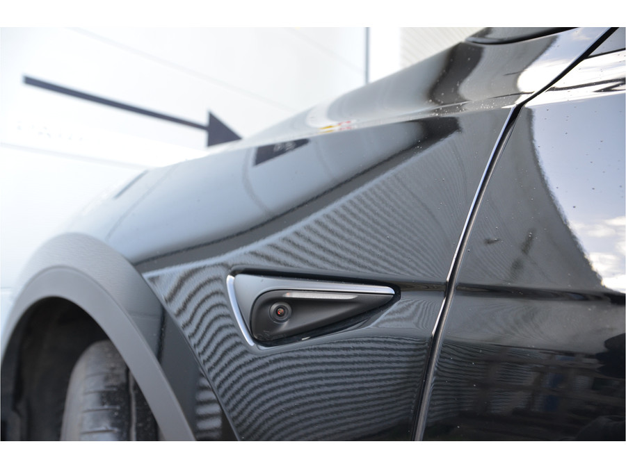 Tesla Model Y Long Range RWD 75 kWh
