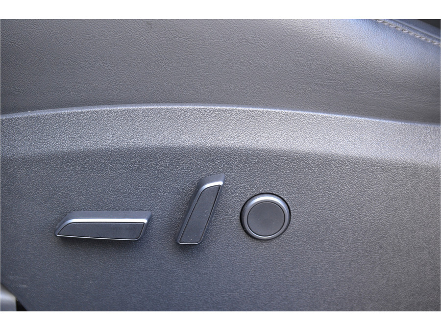 Tesla Model Y Long Range RWD 75 kWh